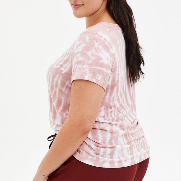Torrid Vintage Short Sleeve Tee in Tie Dye Dusty Rose Size 00 - Picture 3 of 11